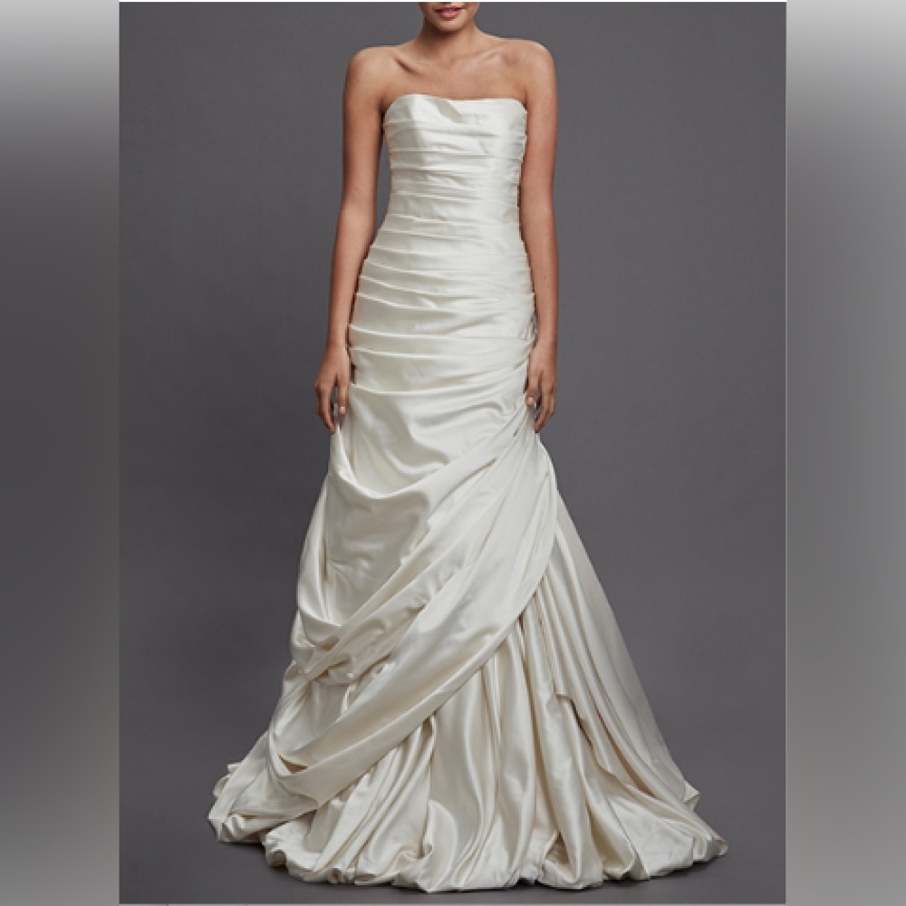 NEW Pnina Tornai Kleinfeld Designer Wedding Dress silk strapless ruched SZ 4 NWT